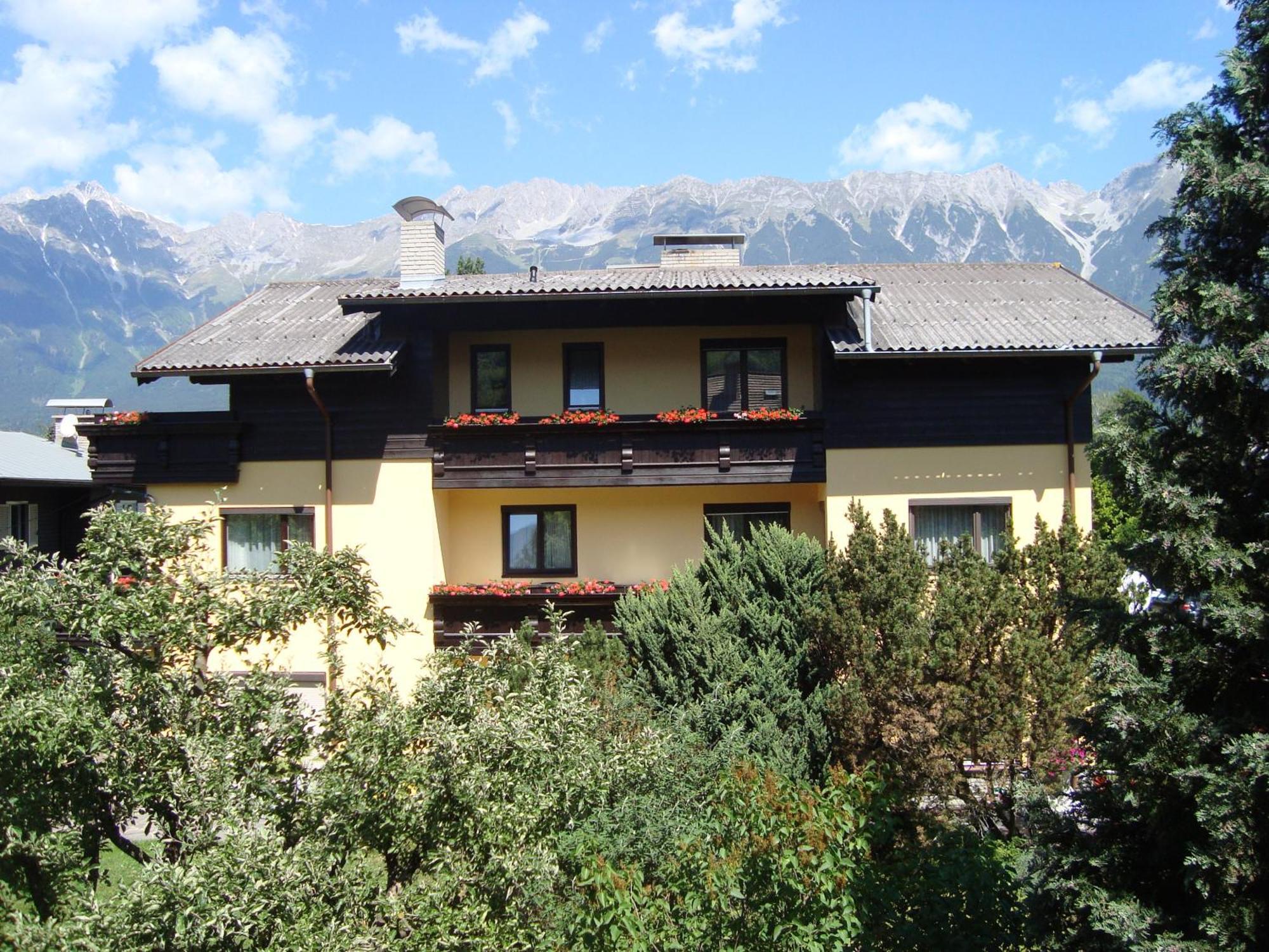 Pension Friedl Инсбрук Экстерьер фото