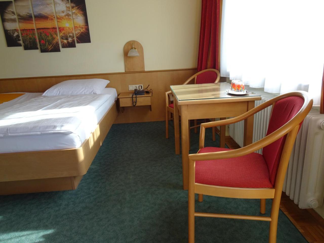 Pension Friedl Инсбрук Экстерьер фото