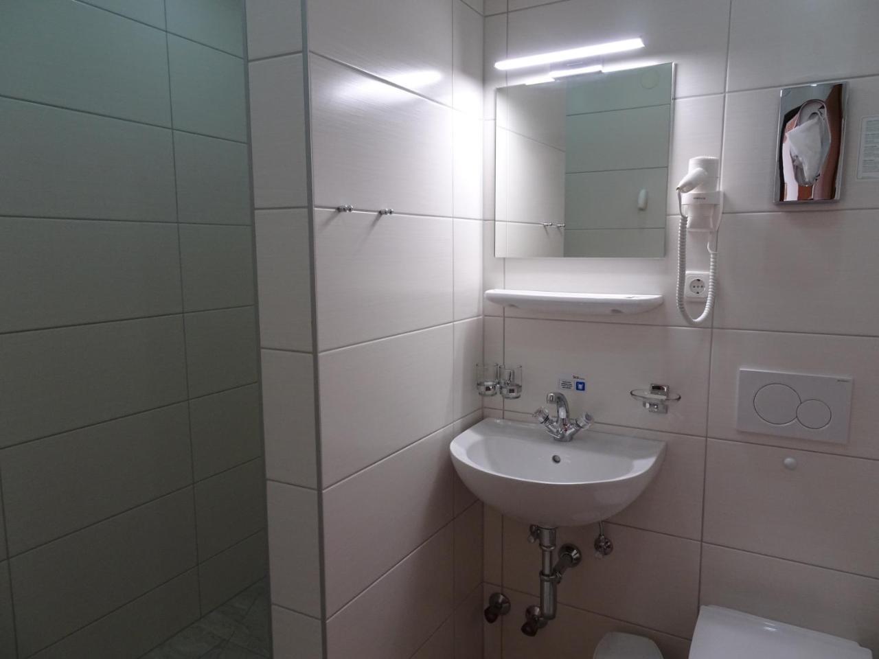 Pension Friedl Инсбрук Экстерьер фото